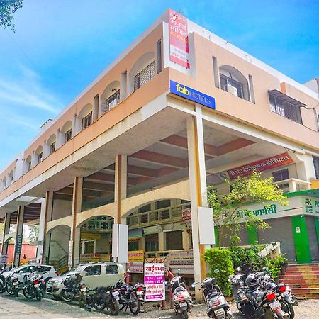 Fabhotel Om Sai - Nr Nashik Railway Station Eksteriør billede